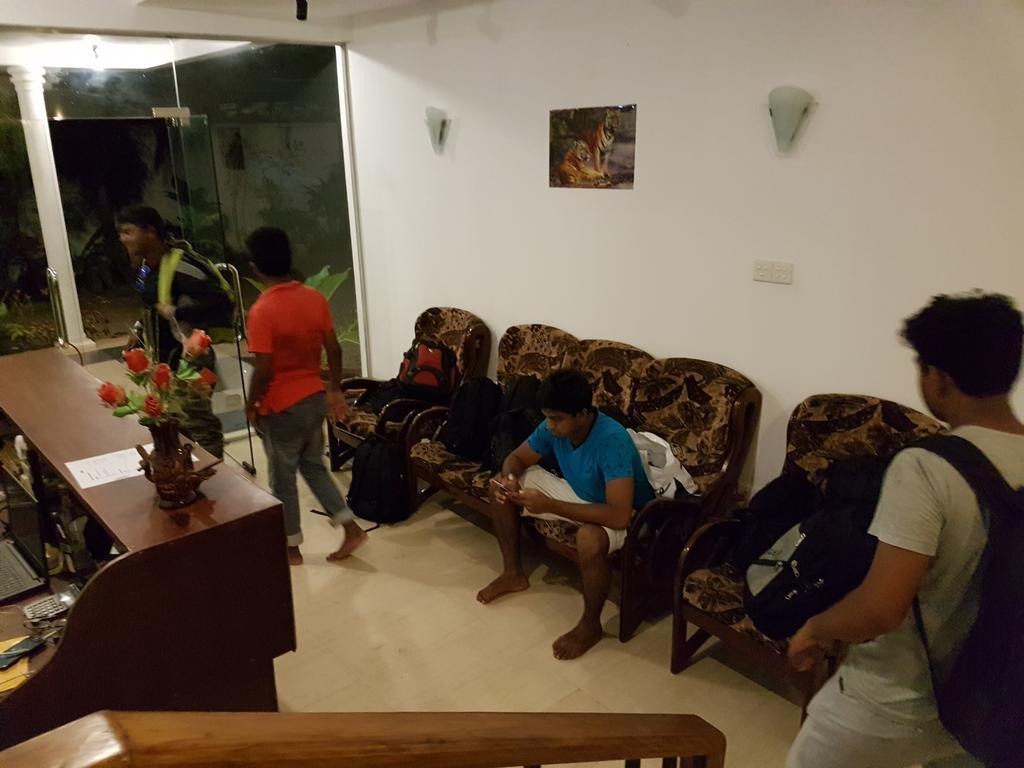 Nooit Gedacht Holiday Resort Unawatuna Buitenkant foto