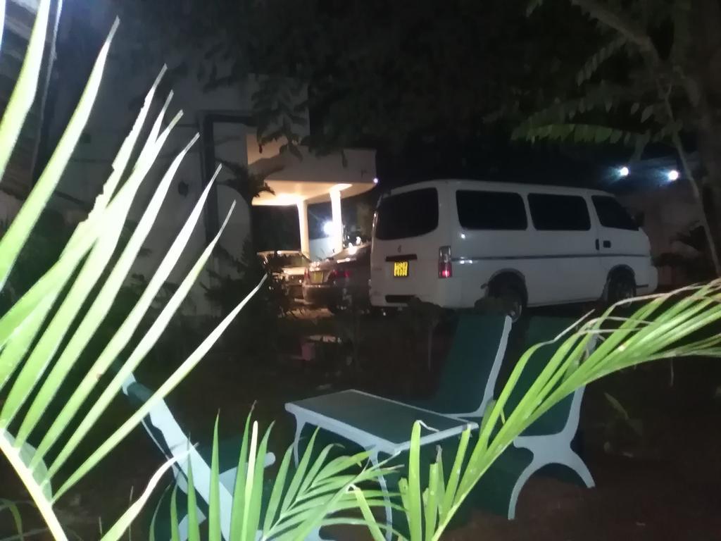 Nooit Gedacht Holiday Resort Unawatuna Buitenkant foto