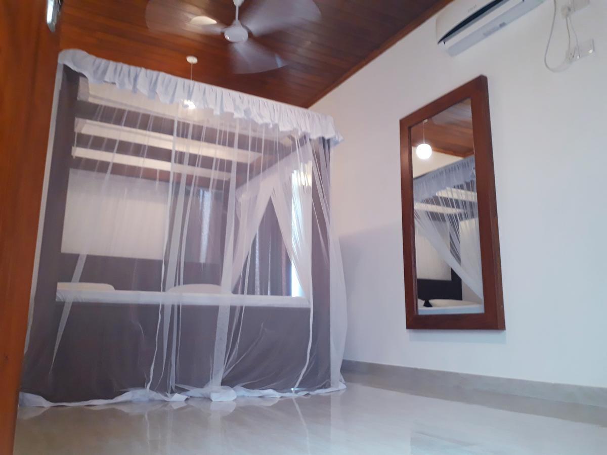 Nooit Gedacht Holiday Resort Unawatuna Buitenkant foto