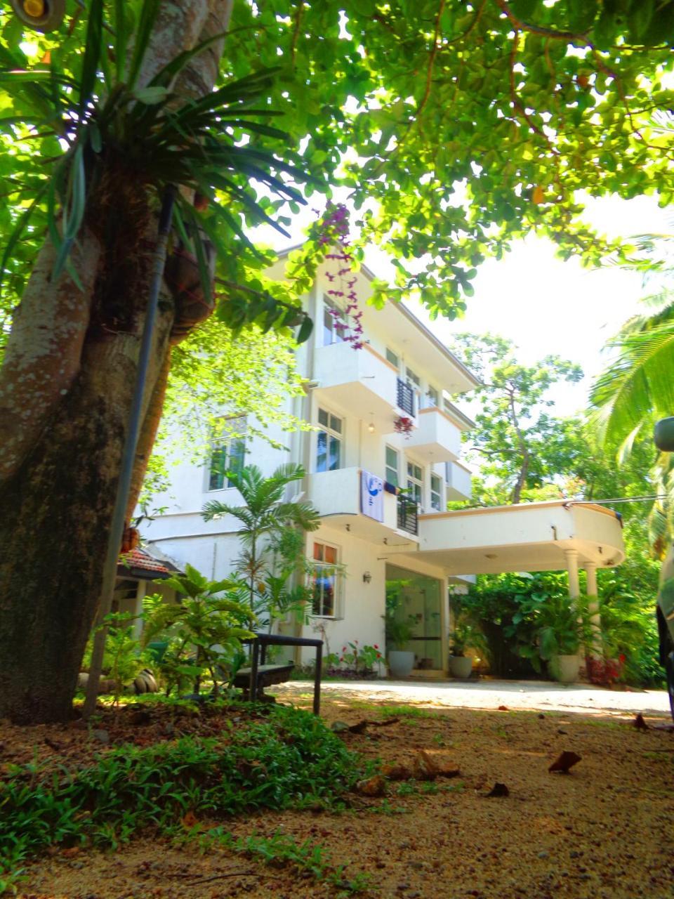Nooit Gedacht Holiday Resort Unawatuna Buitenkant foto