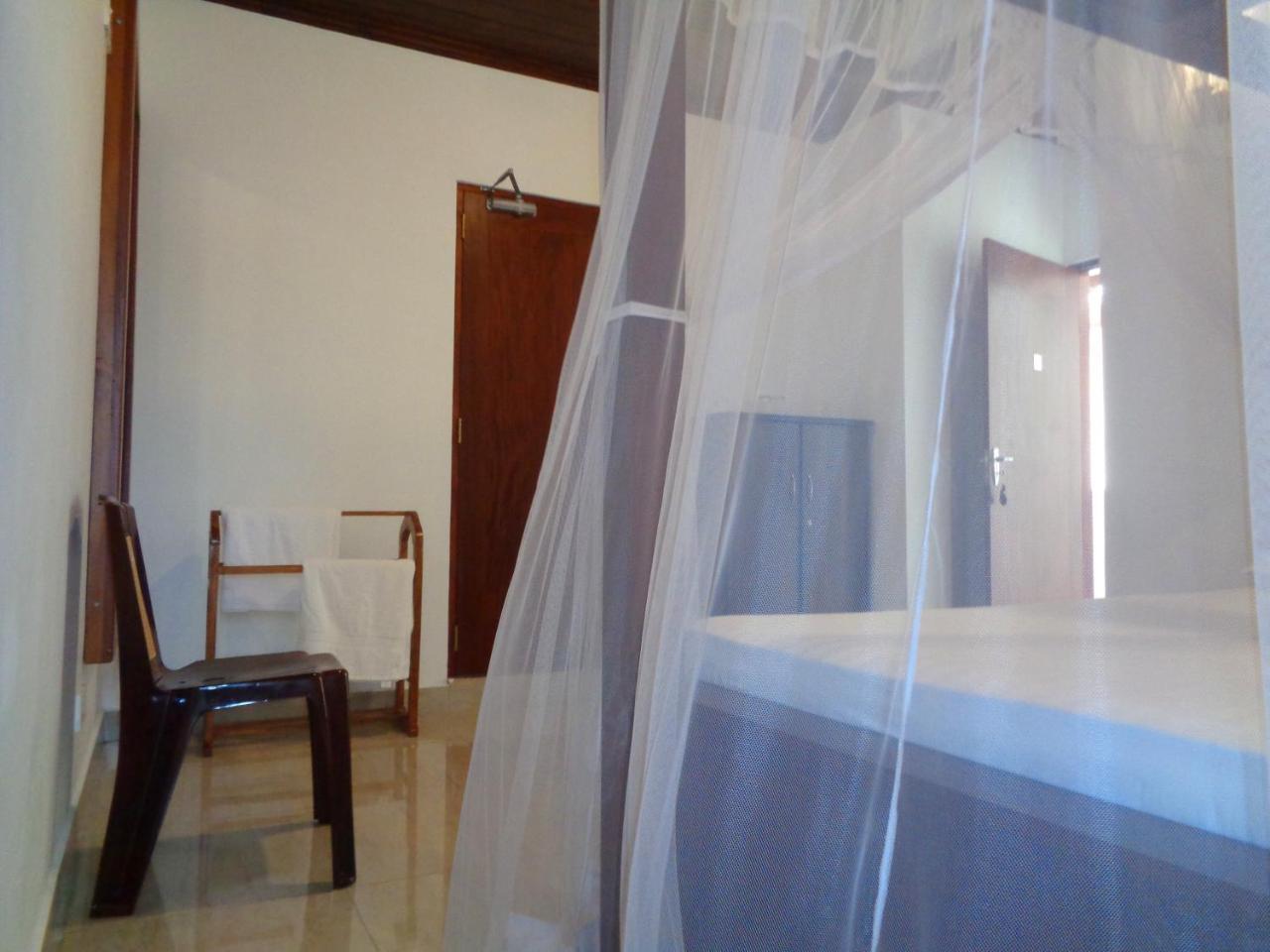 Nooit Gedacht Holiday Resort Unawatuna Buitenkant foto