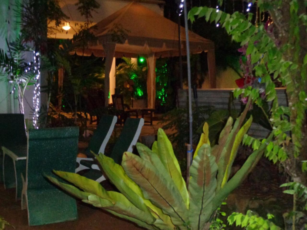 Nooit Gedacht Holiday Resort Unawatuna Buitenkant foto