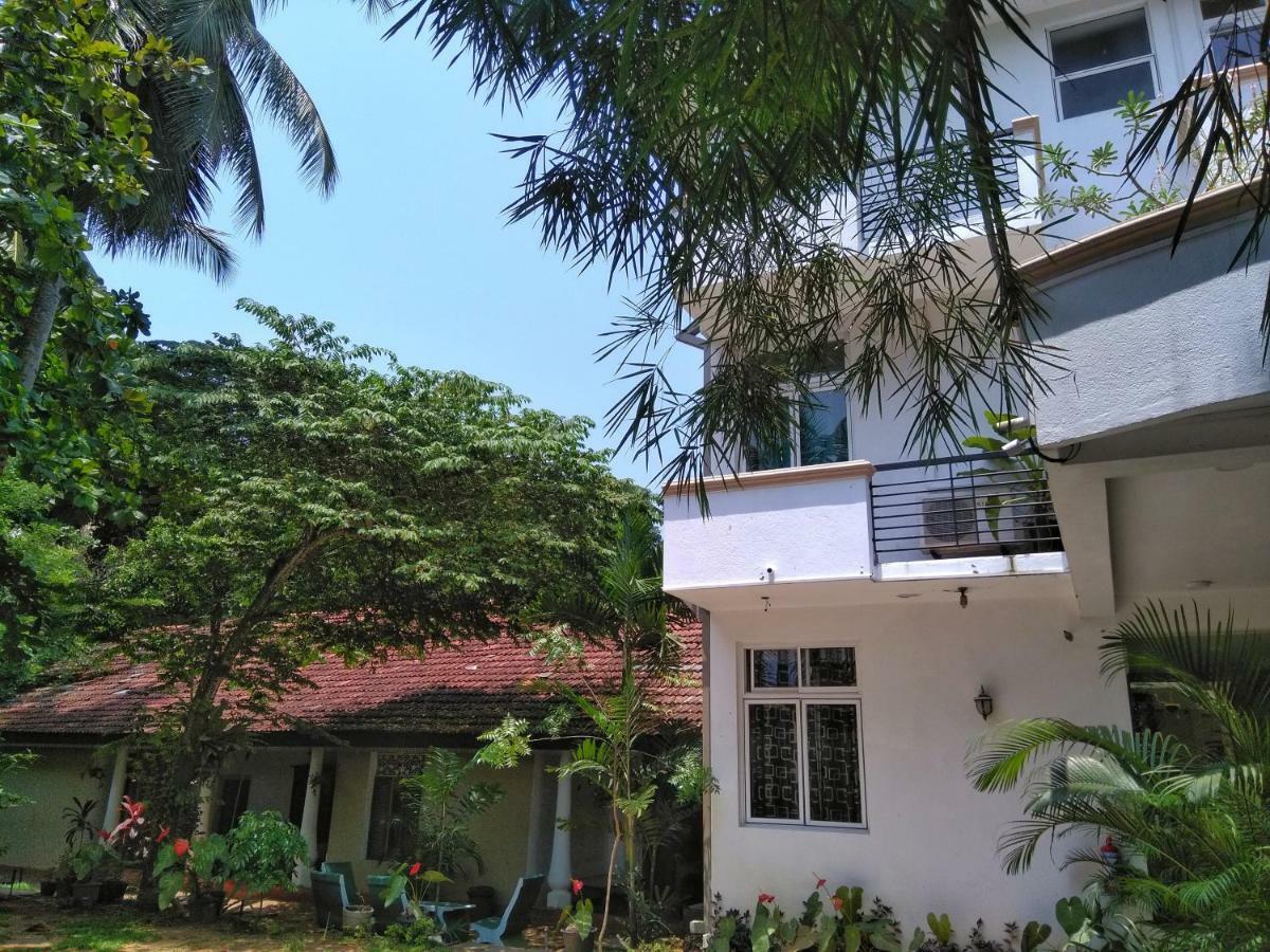 Nooit Gedacht Holiday Resort Unawatuna Buitenkant foto